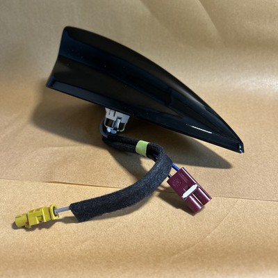 Genuine GM High Frequency Antenna 84400602
