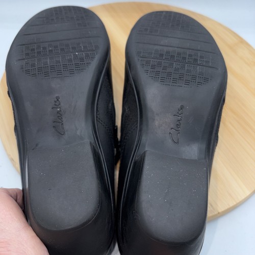 Clarks Emily Beales Black Leather Side-Zip Ankle Bootie Comfort Women 8.5 - Picture 13 of 14