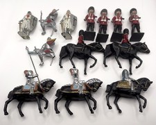Antique Vintage Lot 13 England Hollow Metal Lead Soldiers Redcoat Horse Crusader