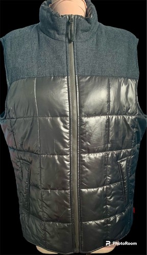 Coleman Mens Quilted Outdoor Camping Hiking Vest- Black/Gray -Size M - Picture 2 of 9