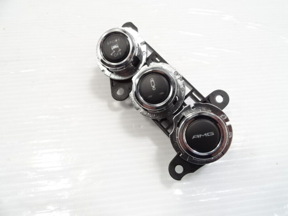 10 Mercedes W212 E63 switch, traction off, suspension control, amg