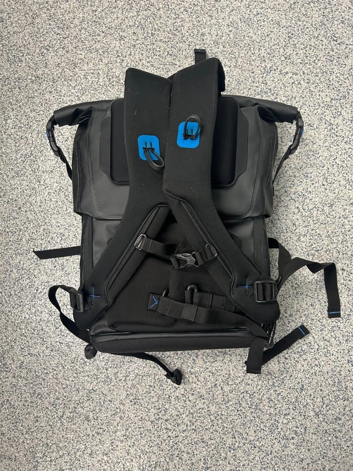 Miggo Agua Stormproof Backpack BB Camera bag Black - Image 2 of 4