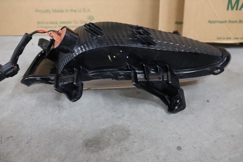 2019-2020 Kia Optima Left Driver Turn Signal Light Lamp Halogen 92303-D5 OEM - Picture 6 of 10
