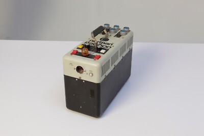 Norman P2000 Professional strobe light power pack with slave