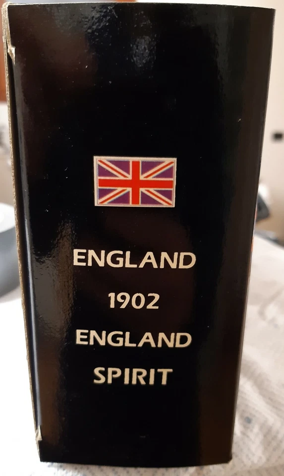 MOTO D'EPOCA TRIUMPH ANNO 1902 COME NUOVO RARO SCALA 1/8 -1/10 NON SPECIFICATA. - Immagine 3 di 3