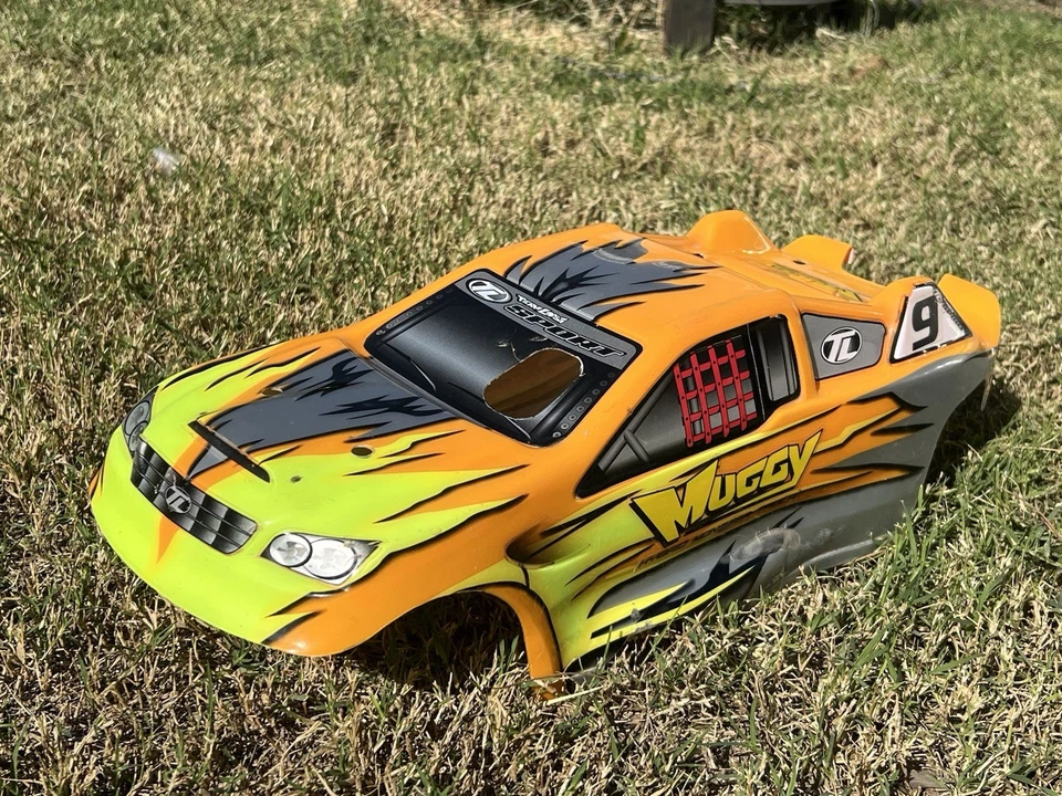 Classic RC 2006 1:8 Team Losi “Muggy” Stock/Factory/ Orig Body For #LOSB0018 - Image 2 of 4