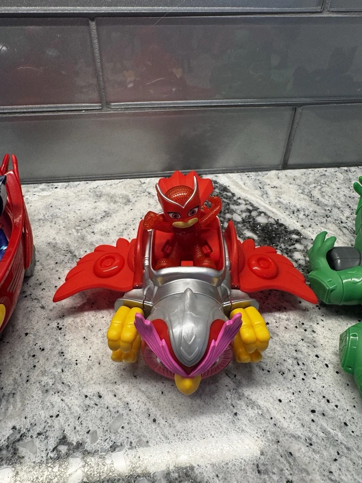 Lote de juguetes máscaras PJ Foto 4 de 4