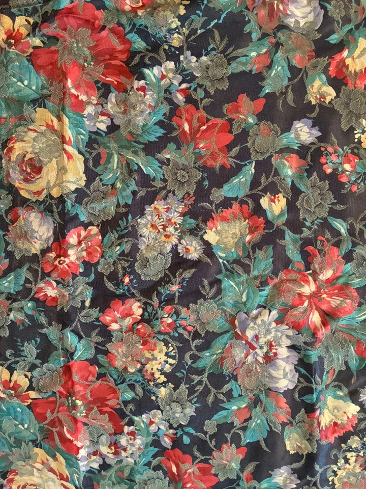 Shiny FLORAL JEWEL TONE JACQUARD FABRIC 4 Yds 53" W Upholstery Tropical Flowers - Image 2 of 4