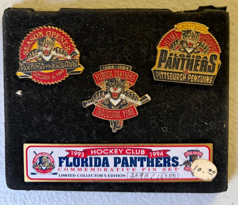 Inaugural year 1993-94 Hockey Pins Florida Panthers