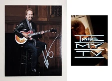 Lee Ritenour SIGNED 8x10" PHOTO Jazz Guitar RIT Captain FIRST Autograph COA