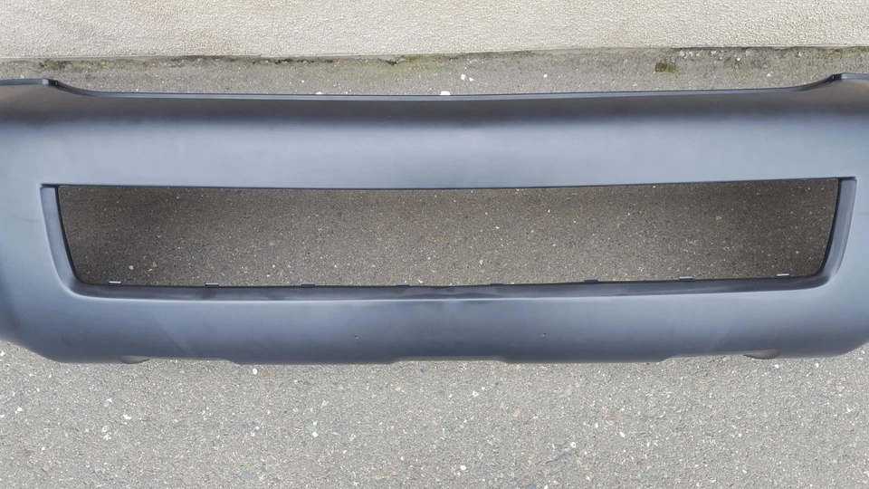 ОРИГИНАЛЬНАЯ КРЫШКА ПЕРЕДНЕГО БАМПЕРА TOYOTA SEQUOIA 2008-2022 ГОДОВ ВЫПУСКА OE79 - Изображение 3 из 4