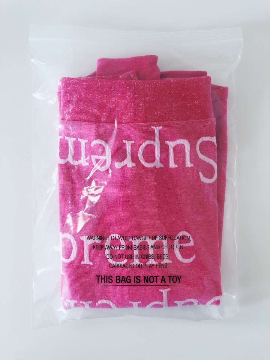 Supreme Jacquard Logo Crewneck Dark Pink Size Small box logo Supreme Jacquard Logo Crewneck Dark Pink Size Small box logo
