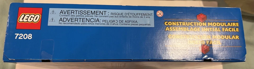 LEGO CITY: Estación de Bomberos (7208) Nuevo sellado de fábrica con algunos daños en la caja Foto 4 de 4