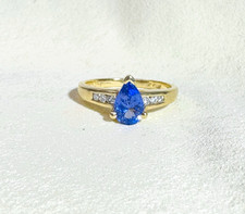 Natural Tanzanite and Diamond 14K Yellow Gold Ring Size 6.75