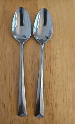Reed & Barton Crest Teaspoons 6 1/8'' Set of 2