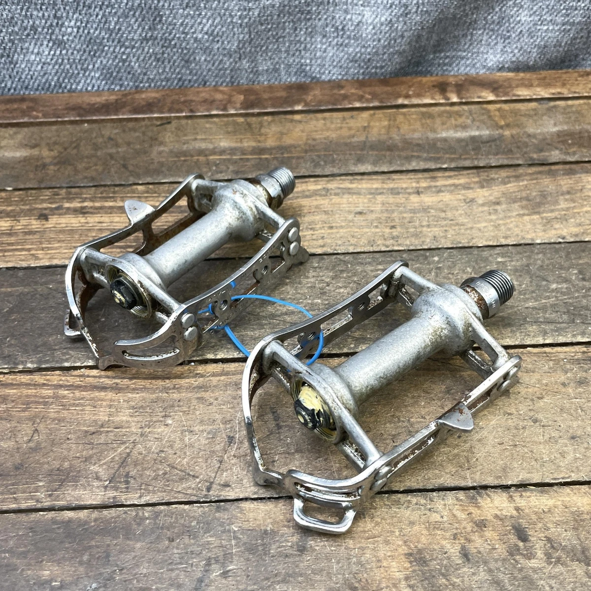 Campagnolo C Record Pedals Dust Caps or Chorus Croce D'Aune Track Pista NEW rare