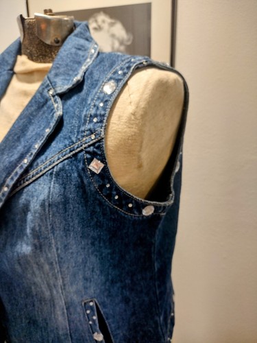 LIP SERVICE DENIM JACKET VEST SZ L - Picture 3 of 6