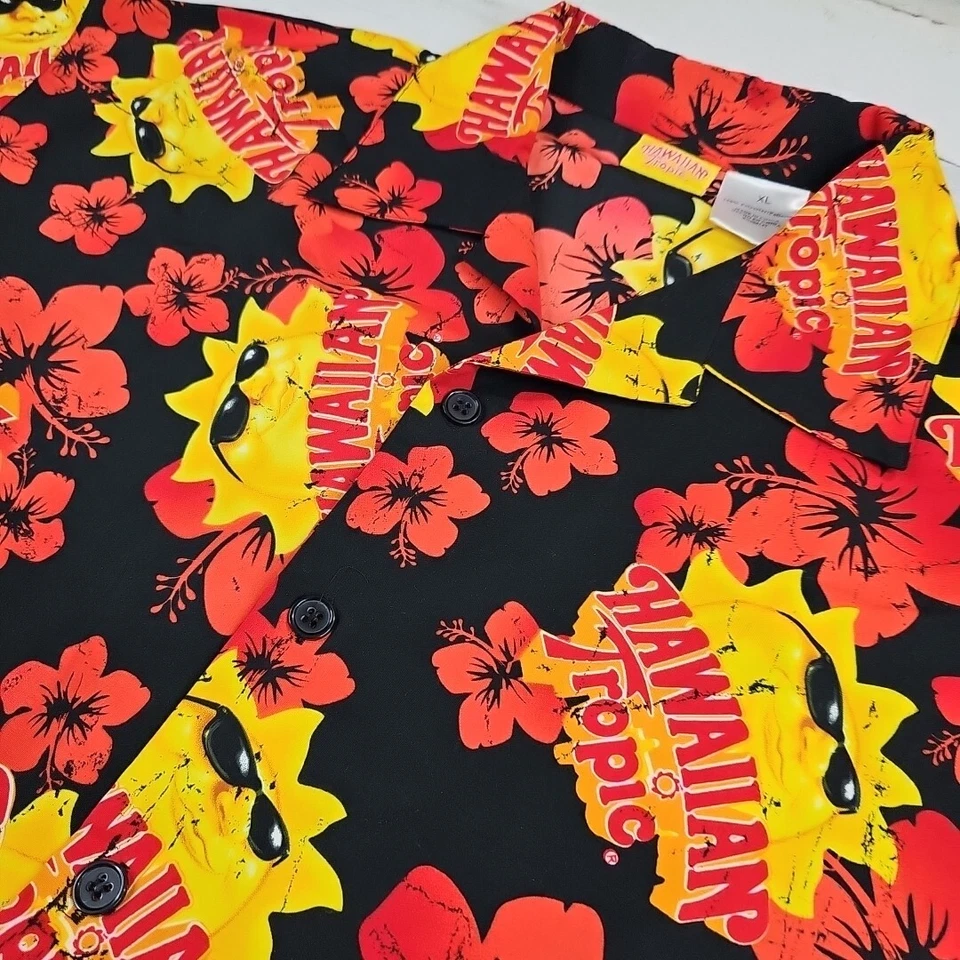 Hawaiian Tropic Button Down Shirt Mens XL Red Black Floral Short Sleeve Tropical - Image 3 of 4