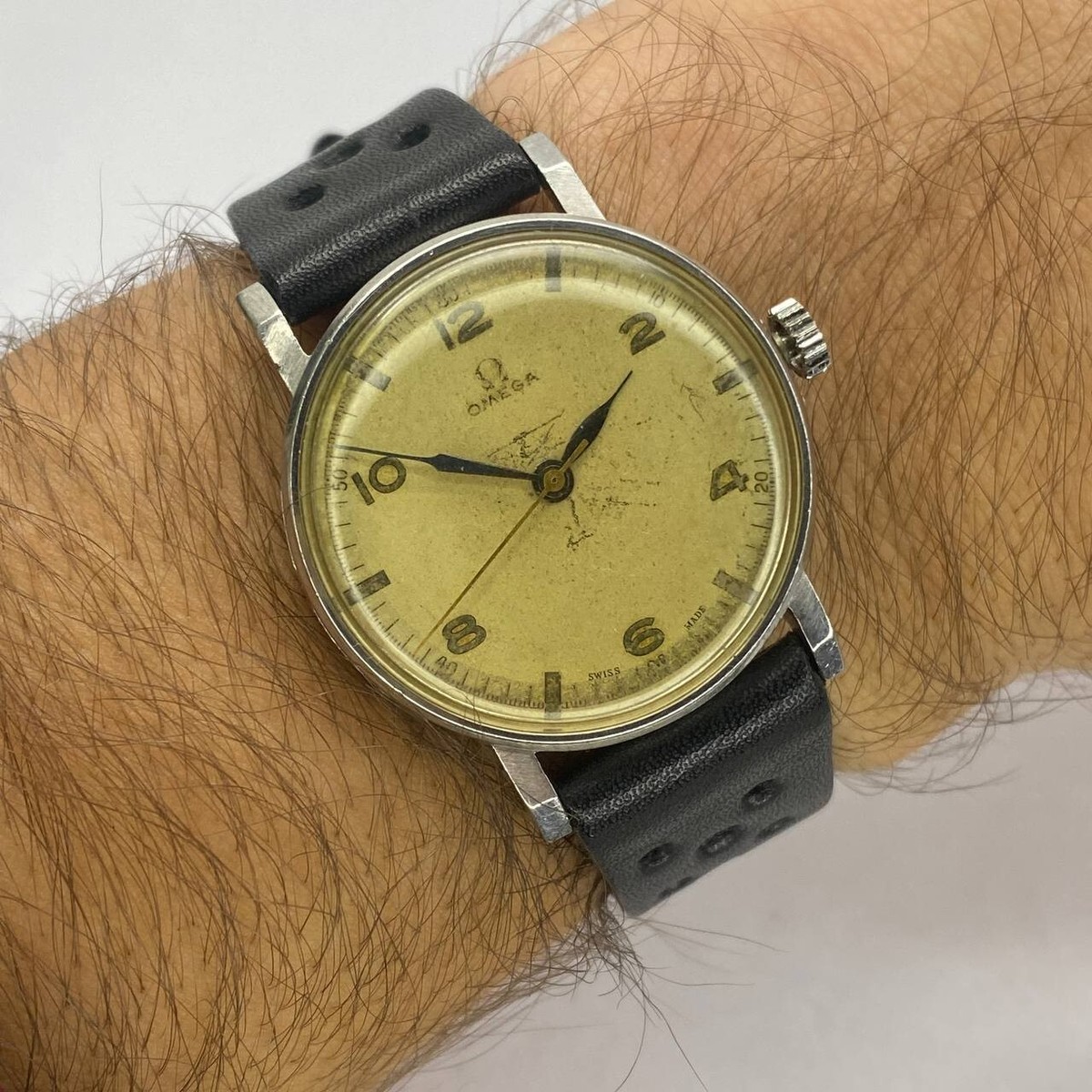 VINTAGE OMEGA MANUAL WIND MOVEMENT CAL 30T2SC 32MM STAINLESS