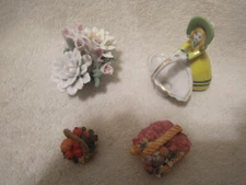 MINI Four ceramic mini baskets Lady Picnic Flowers vegetables