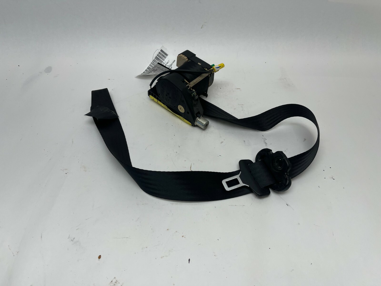 2005-2007 MASERATI COUPE GT FRONT RIGHT PASSENGER SIDE SEAT BELT RETRACTOR OEM