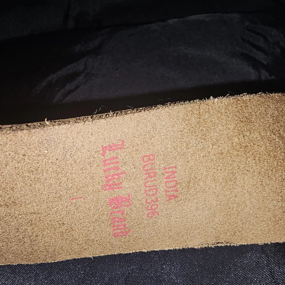 Cinturón de cuero Lucky Brands - ¡Demasiado lindo! Talla 32 - Nuevo con etiquetas Foto 3 de 4