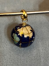 Vintage Michael Anthony 14k Gold Globe & Lapiz Lazuli Inlay Unique World Pendant