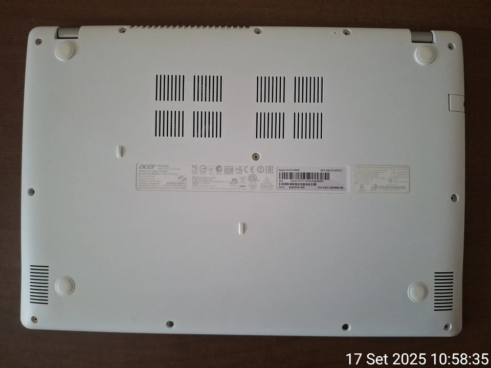 Acer ASPIRE V13 V3-372-55MZ - Immagine 3 di 4