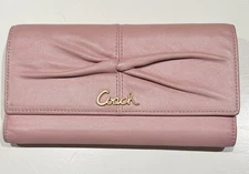 COACH SoHo Pleated Ashley Leather Tri-fold Envelope Small Wallet Card Holder