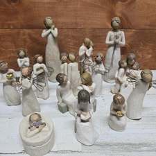 Huge Lot 15 WILLOW TREE Angels Family Figurines Susan Lordi Collection Demdaco