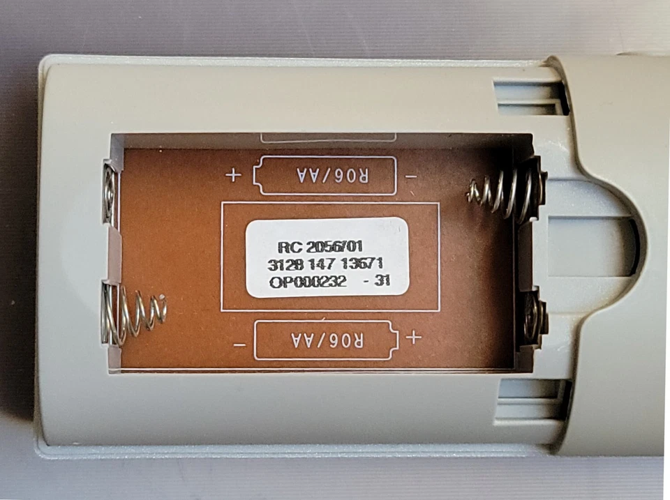 Philips DVDR985171 DVD Recorder remote control RC 205671 312814713671 OP00232-31 - Image 4 of 4