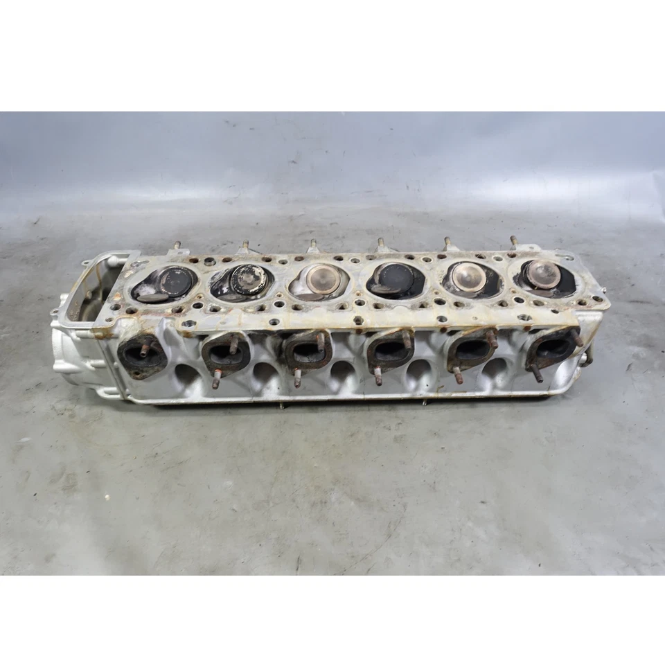 BMW E24 1975-1988 serie 6 E23 M30 culata motor 6 cilindros cubierta con árbol de levas Foto 2 de 4