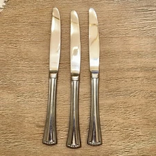 Lenox Dinner Knives - Set Of 3 BUTLER'S PANTRY Stainless Steel Flatware