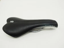 Forte Velo Tri-Carbon Cro-Mo Gel 131mm Bicycle Saddle 270mm Long Black/ White