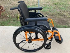 Lightweight C2 Carbon Fiber Wheelchair Like Quickie TiLite 17 X 17 Free Shipping