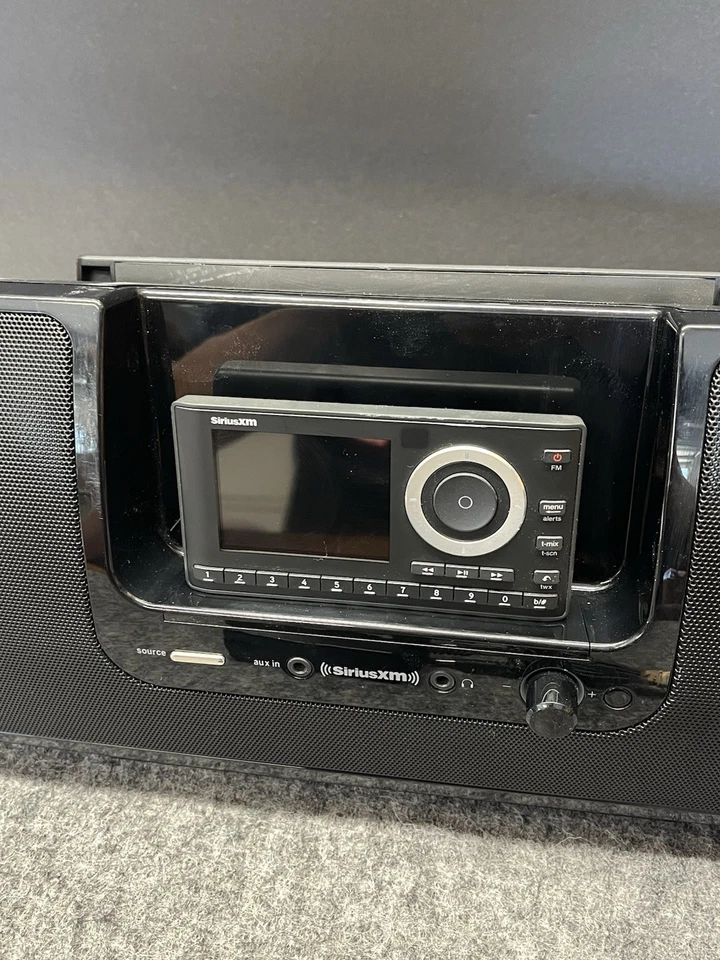 Sistema de audio base de altavoces portátil SiriusXM SXSD2 sin antena ni control remoto - probado Foto 3 de 4
