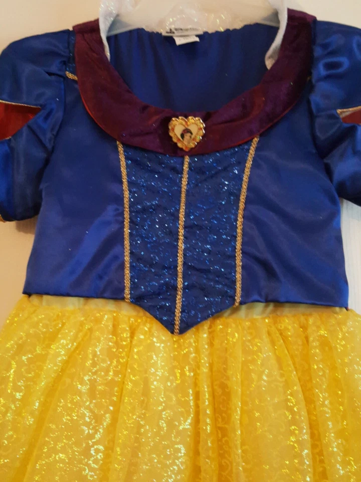 NUEVO Vestido Disfraz Diseñador Blancanieves De Lujo Parques Disney 10/12 Foto 4 de 4