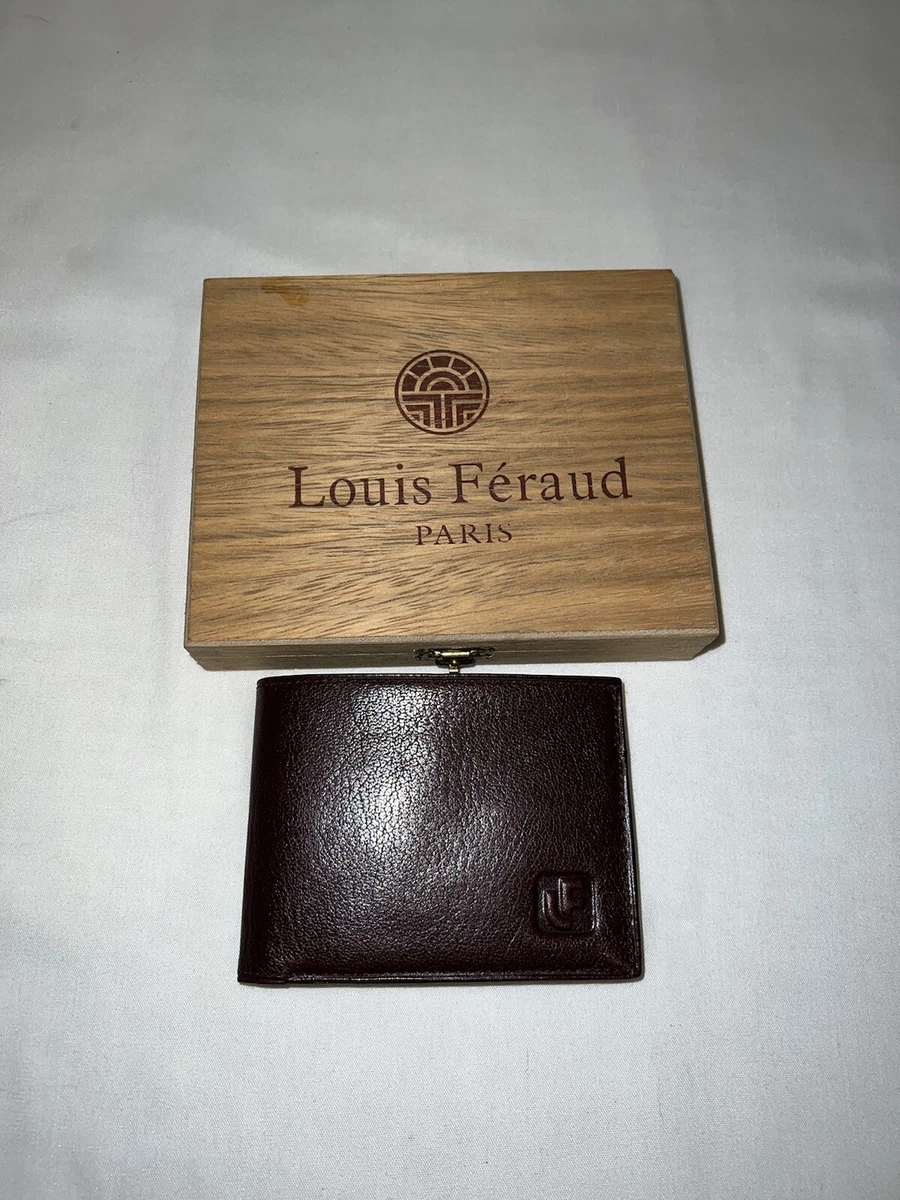 authentic Feraud Paris wallet - genuine leather, Men's Fashion, Watches &  Accessories, Wallets & Card Holders on Carousell