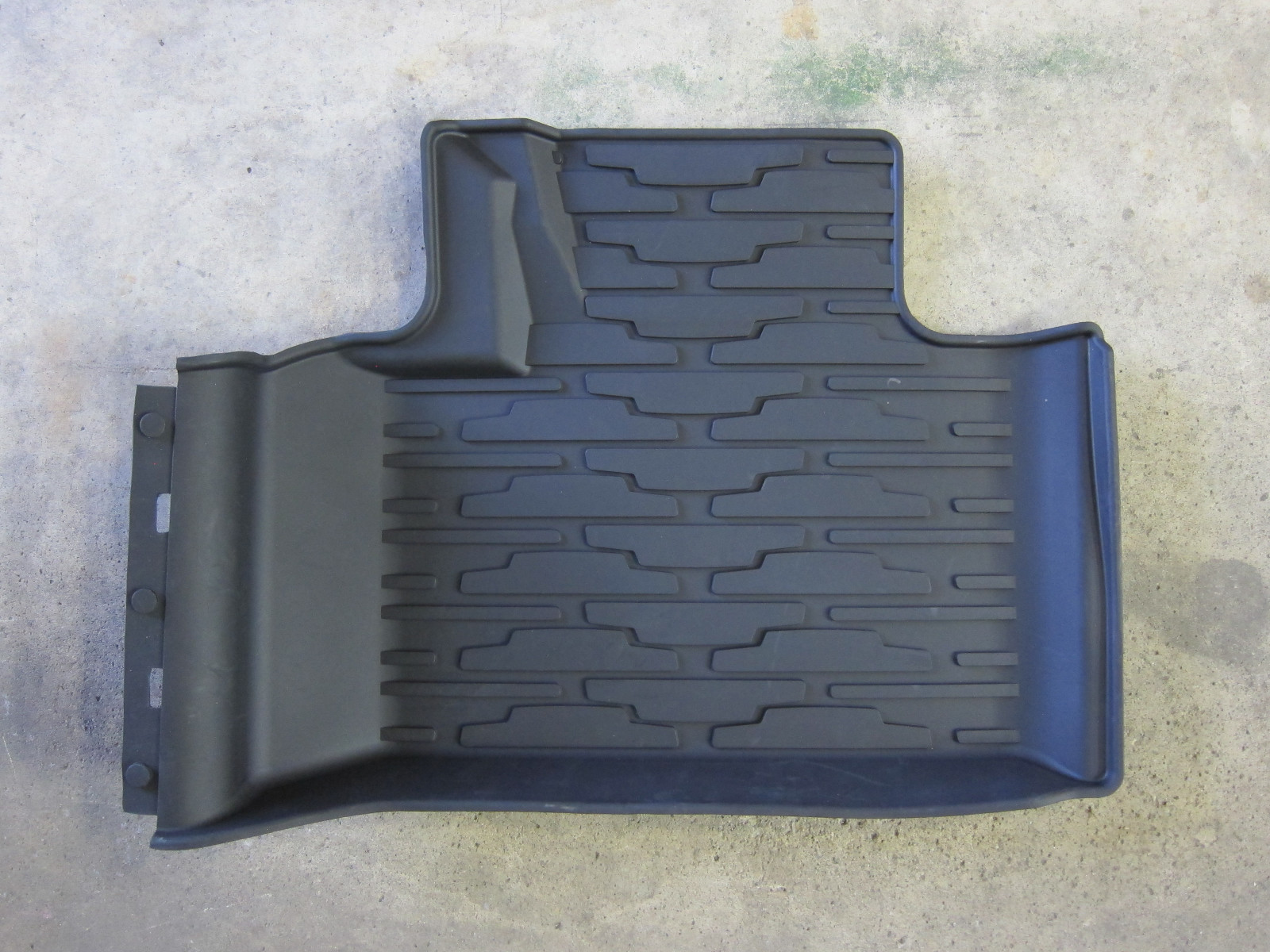 20162022 Jeep Grand Cherokee Rubber Floor Mats Front & Rear OEM Mopar