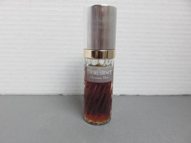 老式Christian Dior 香水在收藏商业香水瓶和罐| eBay