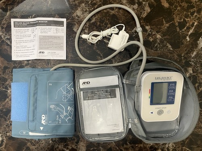 #ad Life Source Aamp;D Medical Digital Blood Pressure Monitor w gray zip carrying case $15.27