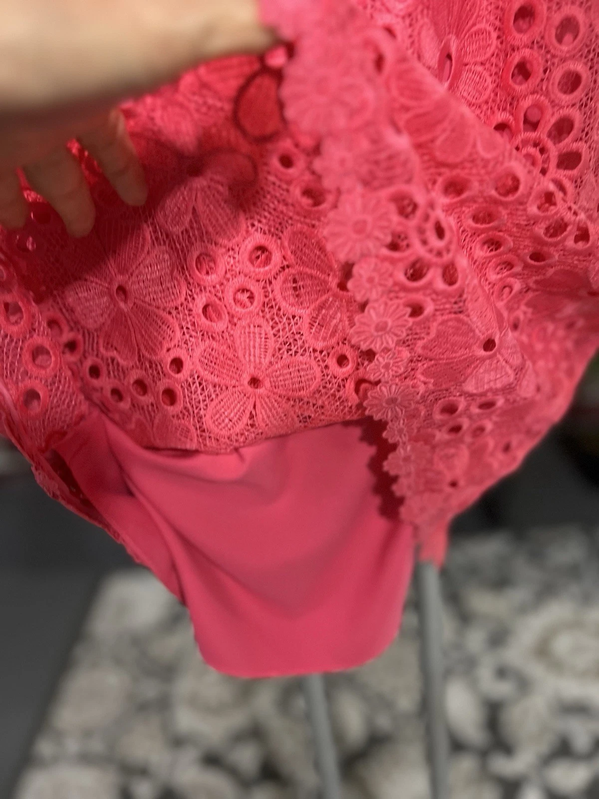 Abito Kate Spade taglia 6 uncinetto margherita overlay senza maniche linea A tubino corallo us intime ottimeioni