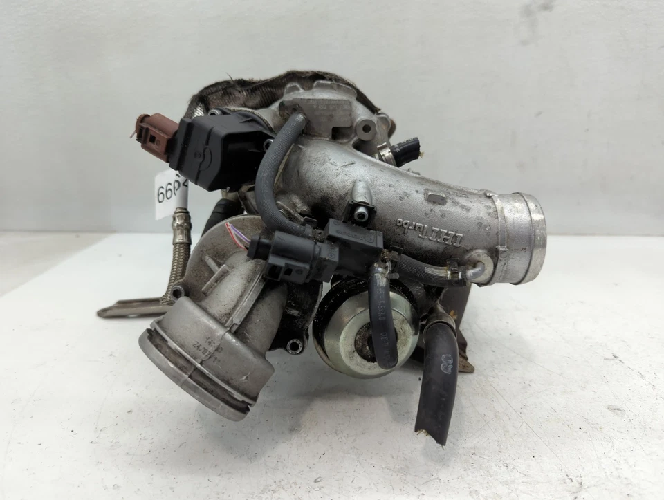 2008-2014 Volkswagen Gti Air Intake Manifold ZMFSQ - Image 3 of 4