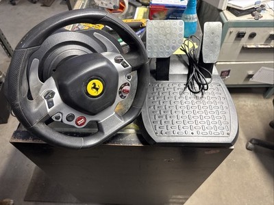 Thrustmaster TX Racing Wheel Ferrari 458 Italia Edition   For Xbox Series X/S