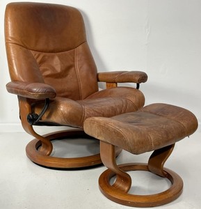 Ekornes Stressless Large CONSUL Caramel Leather Swivel Recliner Chair & Ottoman
