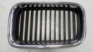 BMW 318i E36 Kühlergrill Ziergitter Niere  L 8122237 18780