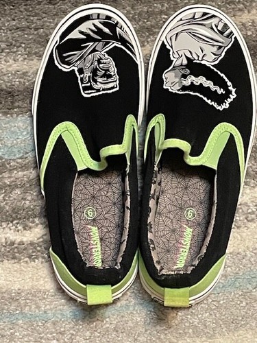 Universal Monsters Bride Of Frankenstein Slip-On Sneakers Size 6 Womens - Picture 5 of 7