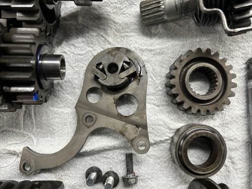 Honda CR250 Trans & Misc Parts 1984 ME03E #2 - Foto 5 di 6