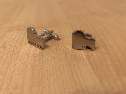 PIANO CUFFLINKS ORGAN GOOD QUALITY FREE UK POST BRAND NEW PAIR - Picture 2 of 8