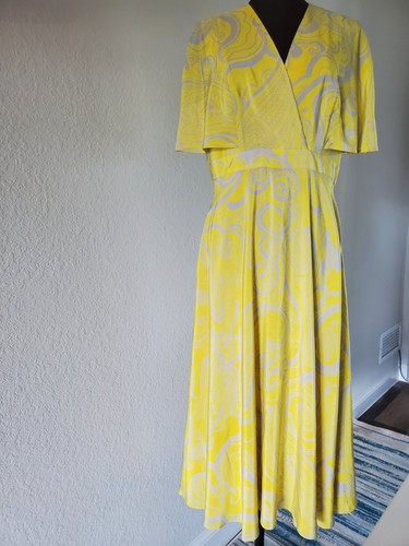 $2K ESCADA silk long midi batwing cape sleeve dress sz 38 8 M yellow - Picture 4 of 22